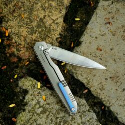 B01 RAEF KRAKEN TITANIUM HANDLE AND M390 BLADE KNIVES