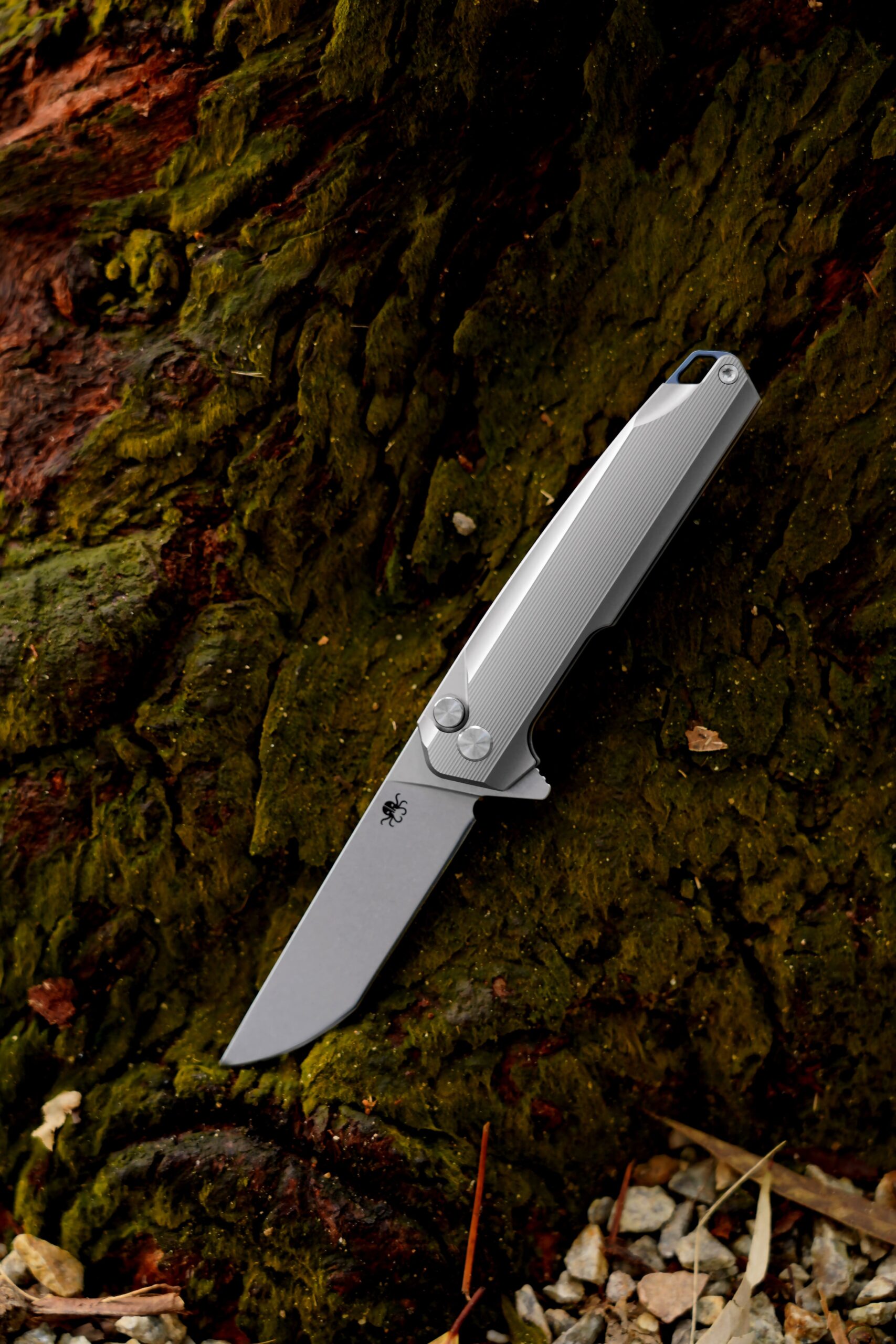 B02 FARN KRAKEN TITANIUM HANDLE 14C28N STEEL KNIVES